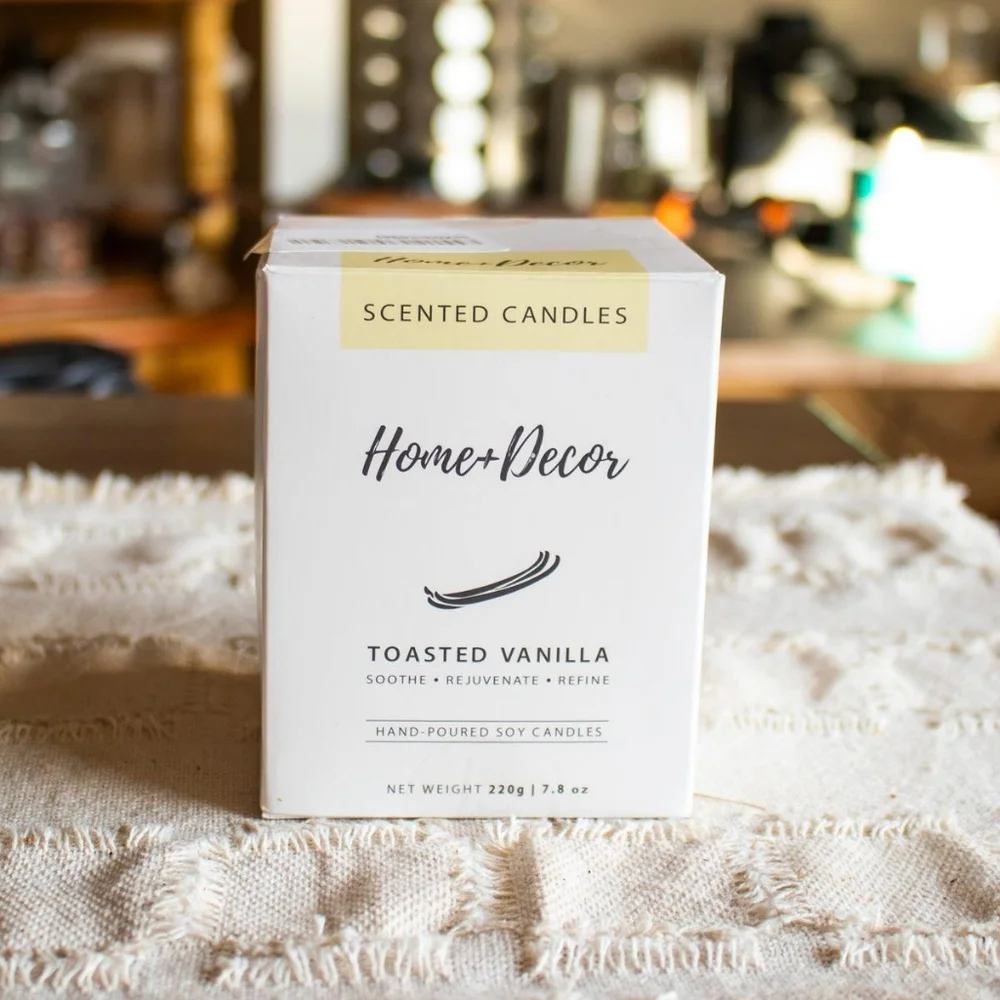 [NIB] Home Decor - Organic Scented Aromatherapy Candle Wood Wick Toasted Vanilla